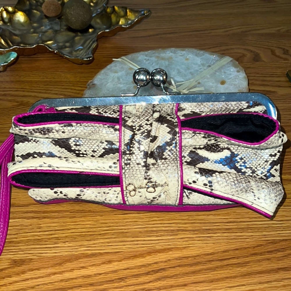 Jessica Simpson Clutch